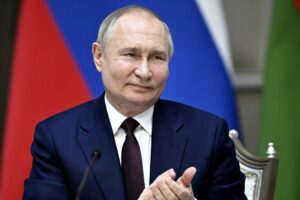 Putin earns 733 million euros a day: here’s who buys Russian oil and gas