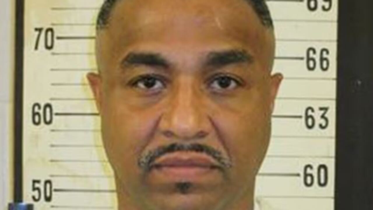 Sentenced to death, he was saved due to a "snag": the vein for the lethal injection could not be found
