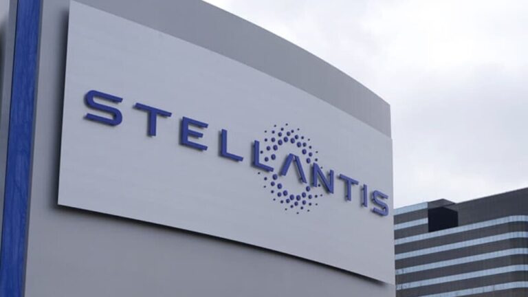 Stellantis sees the light again? Profit returns in 2026, but the stock collapses on the stock market