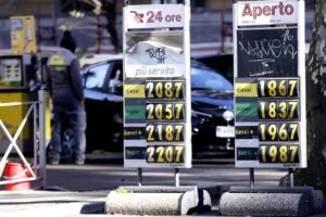 The discount on petrol and diesel expires: the increases in the event of the government’s failure to extend it and how much money is needed