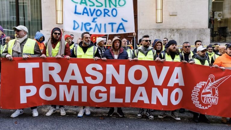 Trasnova, Logitech and Teknoservice withdraw their layoffs: 230 workers saved