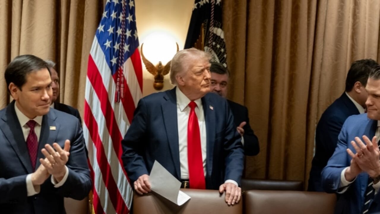 Trump talks about peace, but launches the attack "in self-defense": what's happening between the USA and Iran