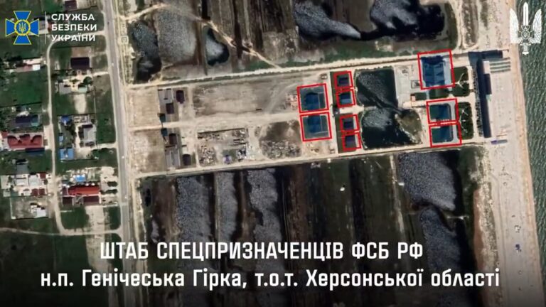 Ukraine struck Russian intelligence headquarters in Kherson, Zelensky says. "A hundred occupants killed or injured"
