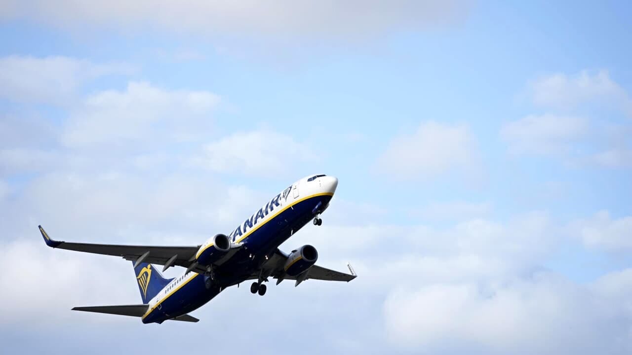 Ten euros more to sit next to your children: Ryanair and the investigation into the extra fare for parents