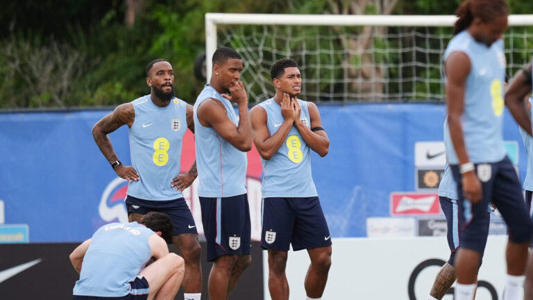 The England national team's sports equipment was stolen at the World Cup: Kane's and Bellingham's boots also disappeared