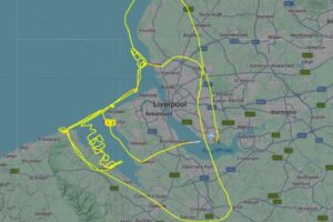 Pilot writes “I’m bored” while flying the plane
