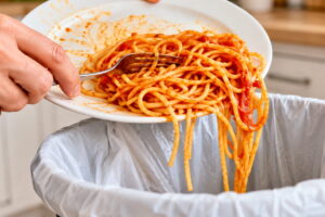 The ports are filled with foreign wheat: thus they are killing true Italian pasta