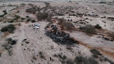 Peru, tourist plane crashes AP Photo Genry Bautista via LaPresse 3