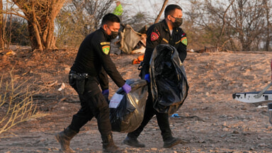 Peru, tourist plane crashes AP Photo Genry Bautista via LaPresse 8