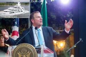 Tilman Fertitta on tour with his 450 million dollar yacht, is it right that the escort is paid by the Italian state?