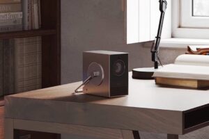 Lg CineBeam Q: new 4K portable projector