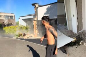 A family managed to escape from the earthquake just before the villa collapsed