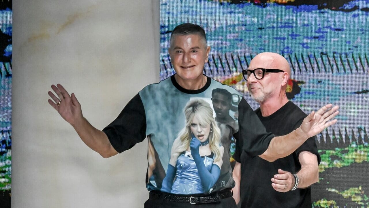 Dolce&Gabbana in the red by over 100 million: the emergency plan (with sale of properties) and the agreement with the banks