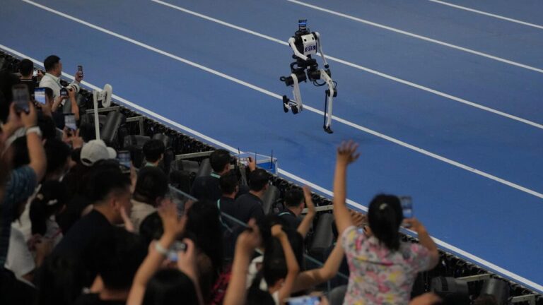 Faster than Bolt, but clumsy: what humanoid robots can really do in 2026