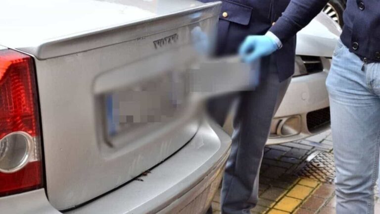 Goodbye to foreign license plates, Italian insurance will be mandatory for all cars