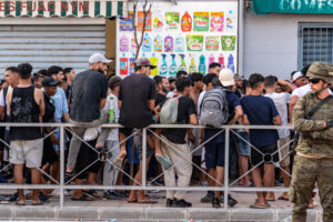 Hundreds of migrants tried to reach Ceuta (but were stopped first)
