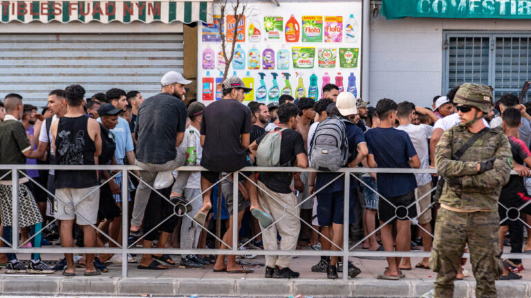 Hundreds of migrants tried to reach Ceuta (but were stopped first)