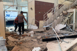 In Indonesia the 7.7 magnitude earthquake damaged hundreds of buildings