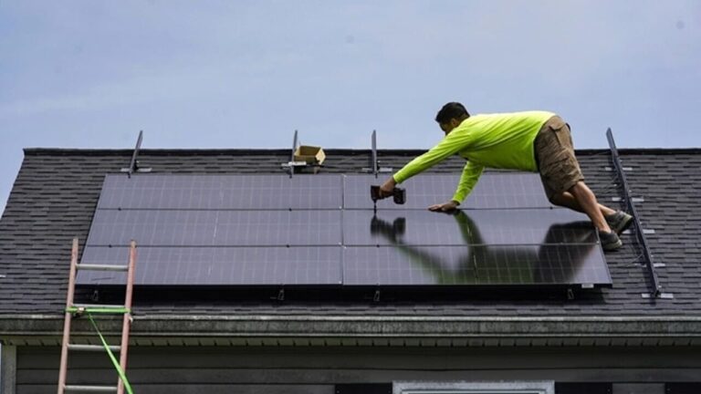 Italy relies on wind to reduce bills, photovoltaic remains without bonuses