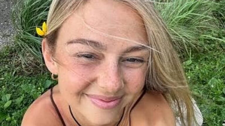 The 26-year-old girl who talked about her rare tumor on social media has died