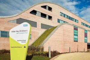 13-year-old children hospitalized for “ketamine bladder”: how the low-cost drug destroys the bodies of very young people