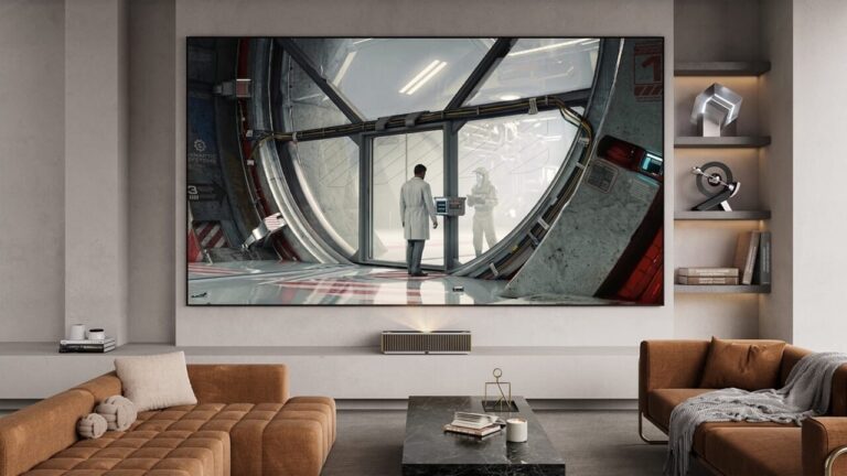 Awol LuxVision: new and innovative ultra short throw projector