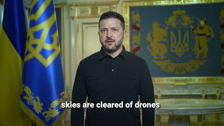 Zelensky warns: "Russian skies unsafe for civil aviation, we infest them with drones"