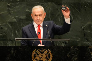 There is Netanyahu at the UN and dozens of delegates leave the room, he: “Moral cowards, go away”