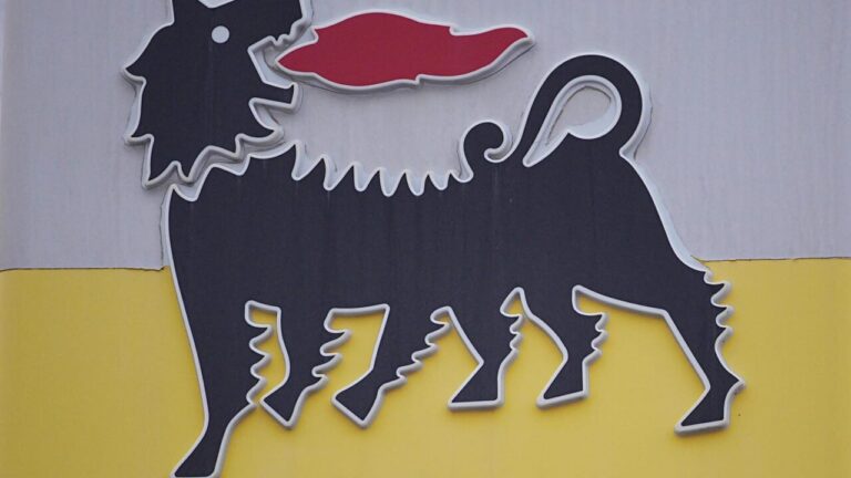 After fuel, Eni also announces a discount on bills: "30% cut on the price of electricity and gas"