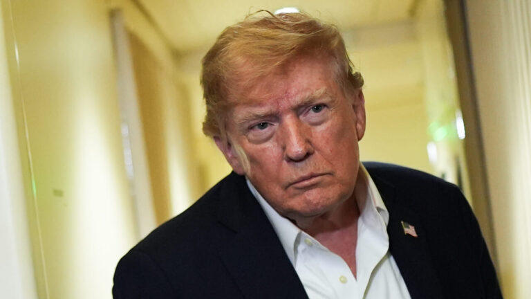 Canada, EU associate member, Trump threatens: "If they do it, tariffs and a stop to trade with Europe"