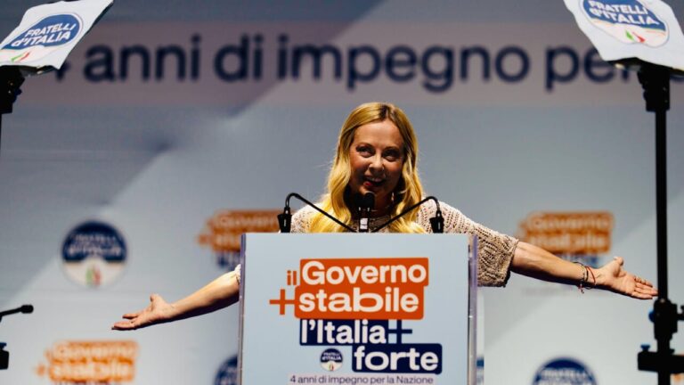 Dear petrol, Meloni changes course: "Enough money for those who don't need it". The government is studying targeted discounts, but the ISEE is a problem