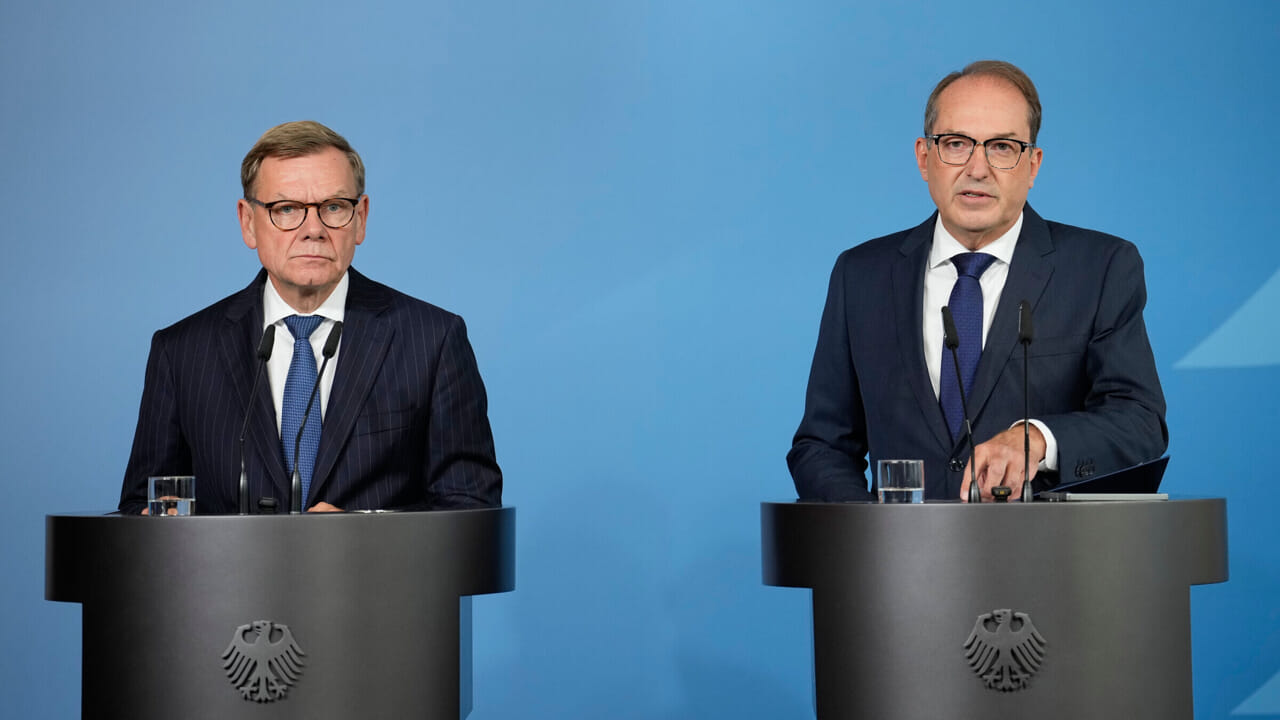 Explosive drones at Leipzig airport, Germany officially accuses Russia: Russian consulate in Bonn closed. Meloni: "Solidarity"