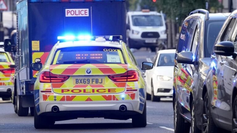 Explosives found near a British air force base: "Several arrests, some houses evacuated"