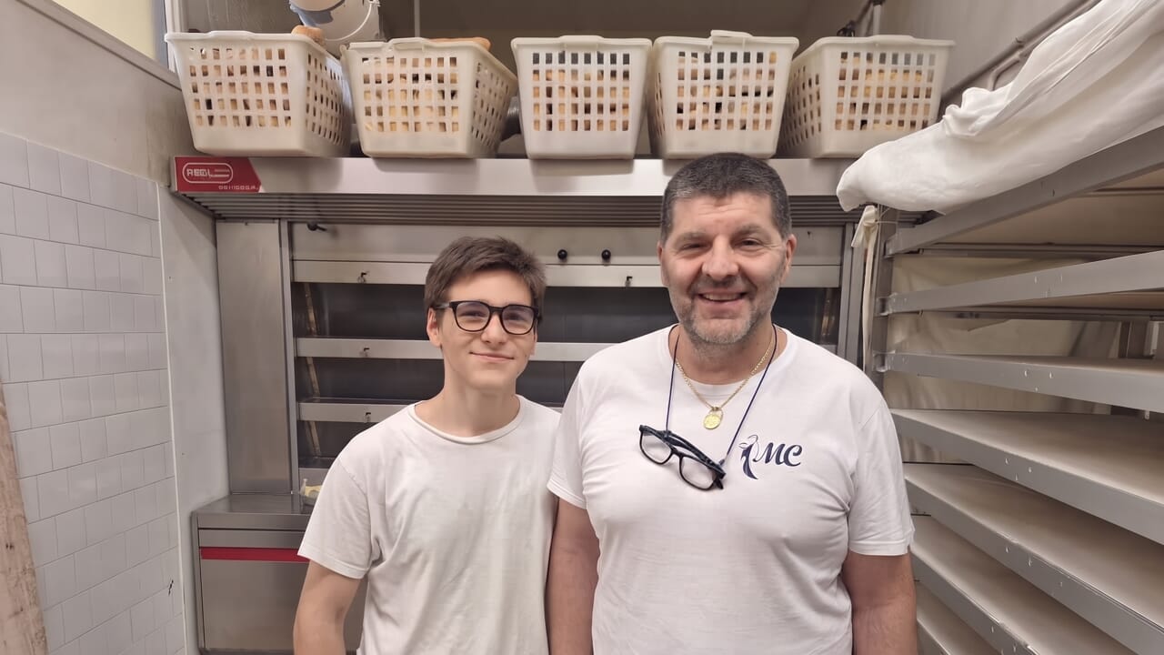Giovanni Boeri, 18 year old student, gives up on holidays: "No disco: I wake up at 3 and learn to make bread"