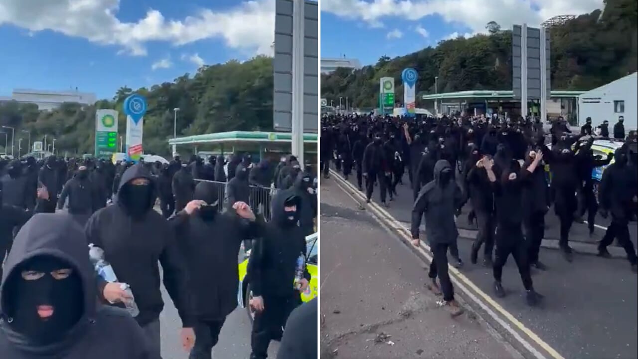 Hooded in black and wearing balaclavas, they block the port of Dover, the anti-migrant protest: "England until I die"