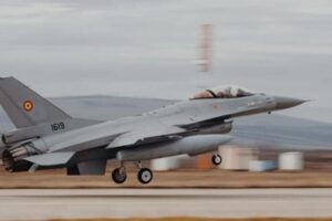 Italian fighter destroyed in an attack in Saudi Arabia, Crosetto: “No military involved”