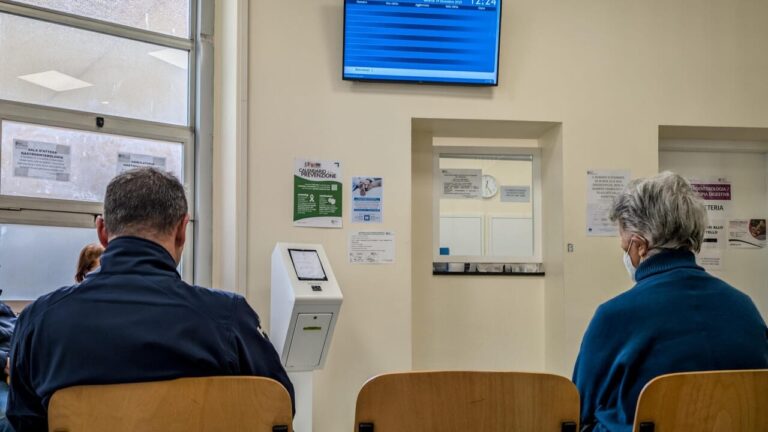Medical visits and tests will cost more due to the use of the TAR by affiliated private facilities