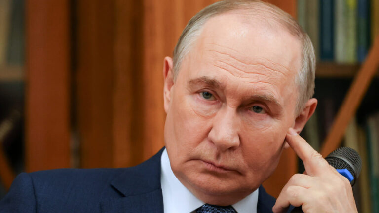 "Putin wants escalation in Ukraine because he fears being hanged"