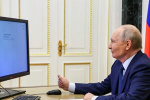 Putin’s party wins the elections in Russia by a landslide: a story of announced success and muzzled opponents