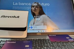 Revolut “hands over” the data of hundreds of customers after a scam via certified email: what ended up in the hands of criminals