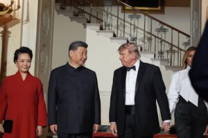Trump and Xi new (almost) friends, red carpet and gala dinner: why the “proof of coexistence” is strategic