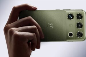 Motorola signature 27: very powerful and with a refined design