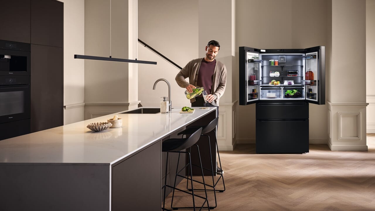 New Miele FrenchDoor refrigerators: refined design and advanced technologies