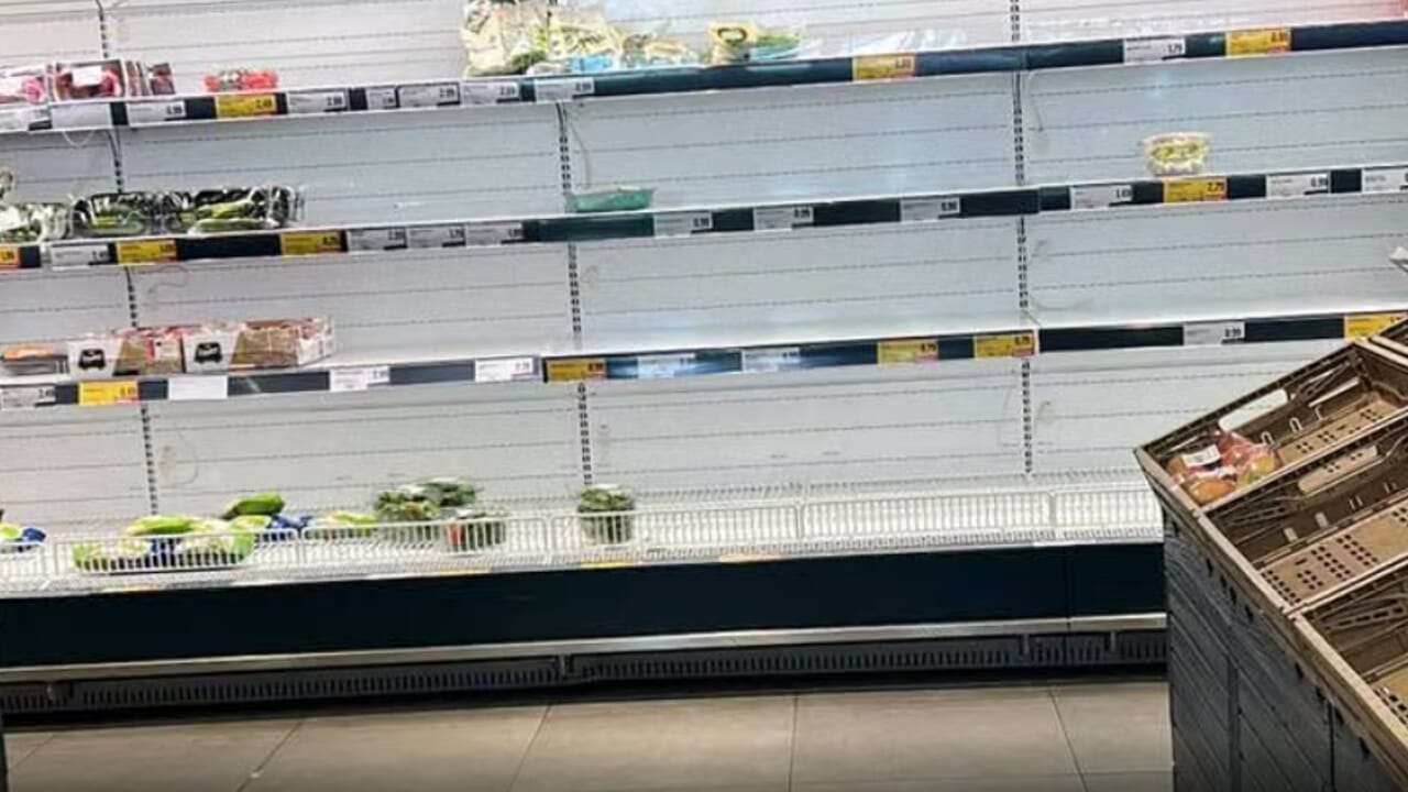 Empty shelves in supermarkets due to protests against high fuel prices