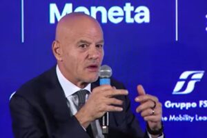 Descalzi (Eni): “There is an ongoing war for the control of energy. Europe has done everything wrong, new leadership is needed”