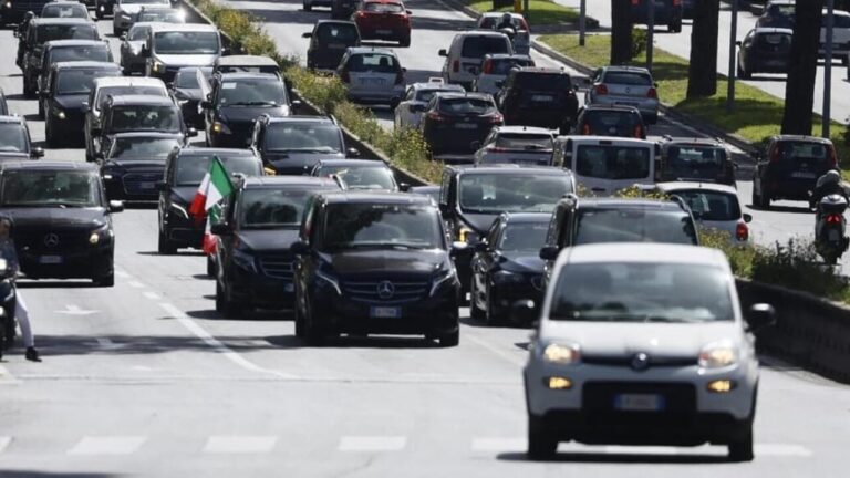 Free car tax in 2027: because those who drive a few kilometers earn more