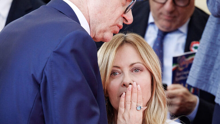 Meloni looking for 10 billion for the budget: cuts to pensions, banks and new taxes