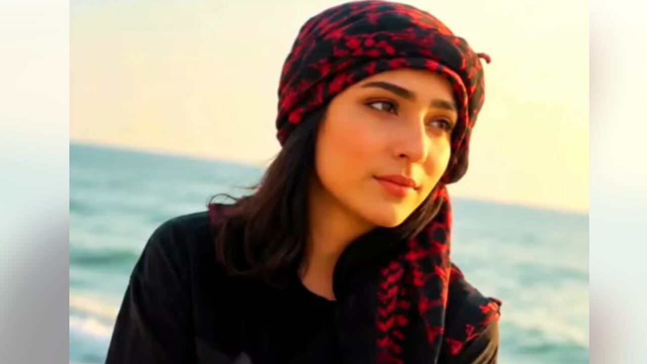 Najmeh Amini, the 23-year-old girl sentenced to death in Iran for offending "the Prophet"