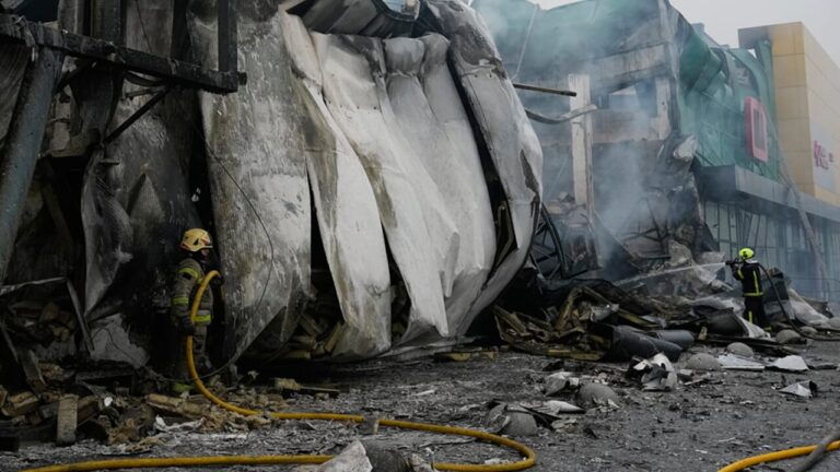 The humanitarian truce is triggered in Oleshky, but Kiev is under bombs