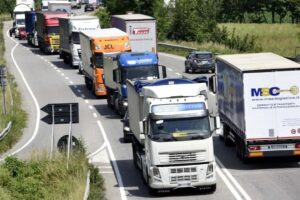 Truck drivers who stop for 5 days against the price of diesel
